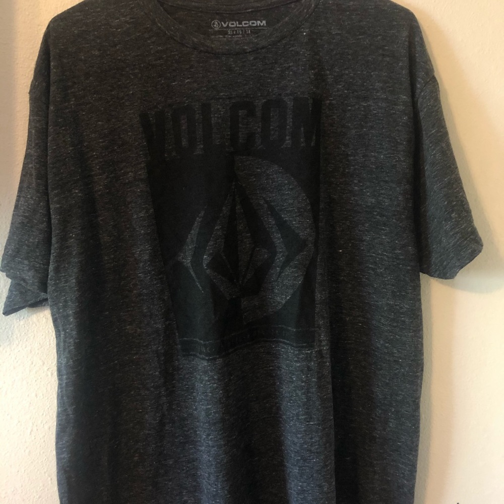 Volcom XL T shirt